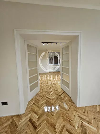 Petra Drapšina | 4zida.rs