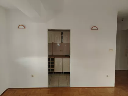 Aranj Janoša | 4zida.rs