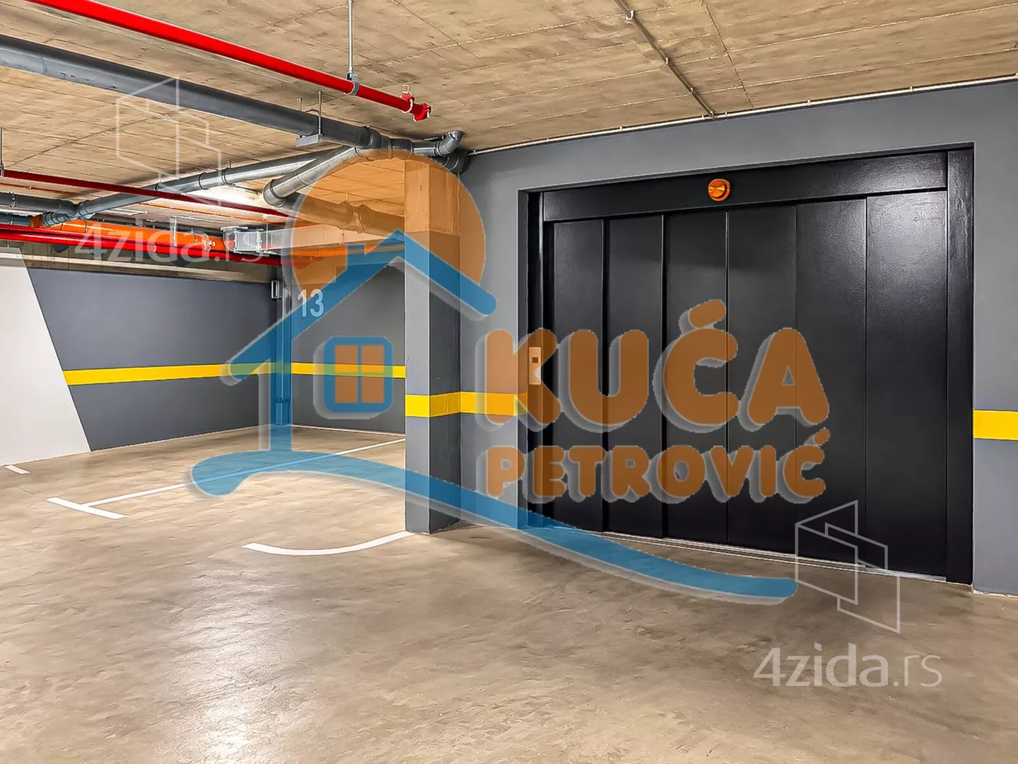 Garaža | 4zida