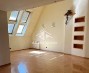Šestosoban stan | 4zida