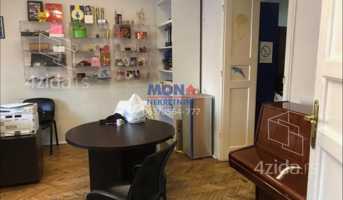 Petosoban stan | 4zida