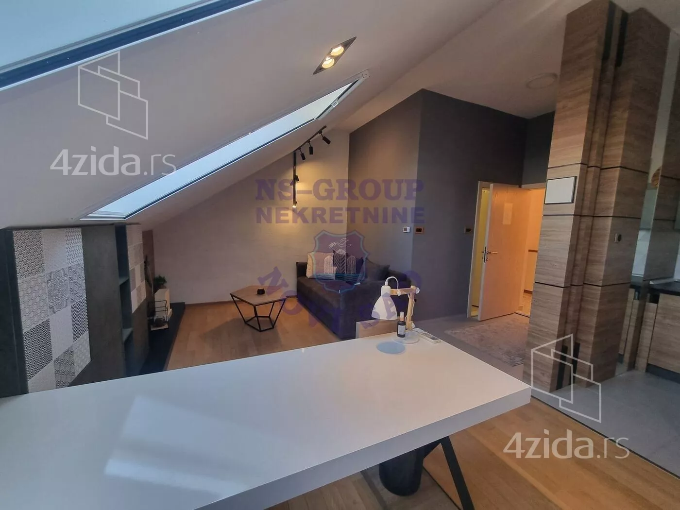 Petosoban stan | 4zida