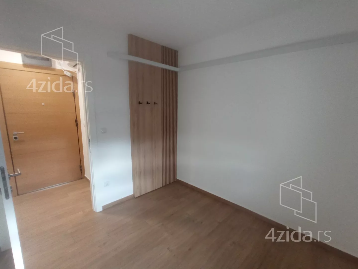 Kancelarija | 4zida