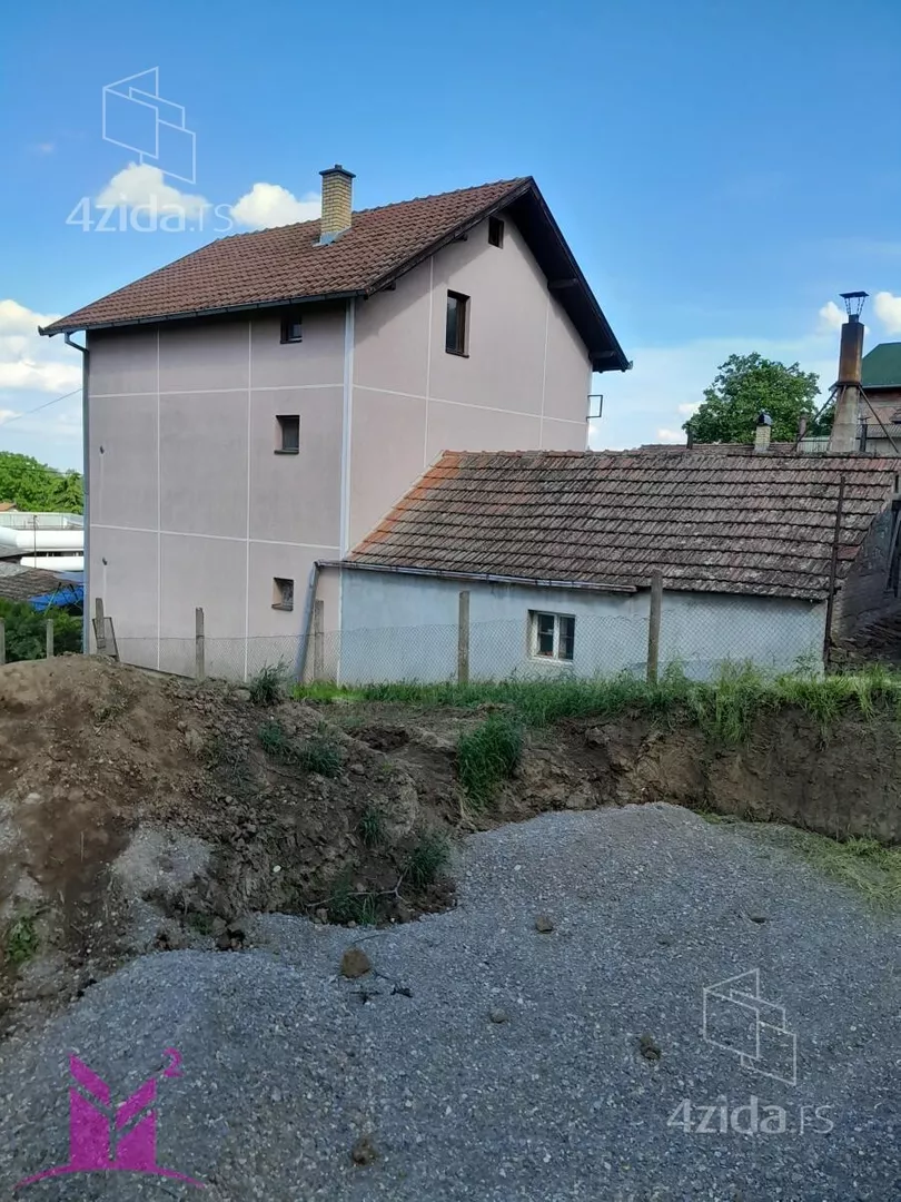 Kuća | 4zida
