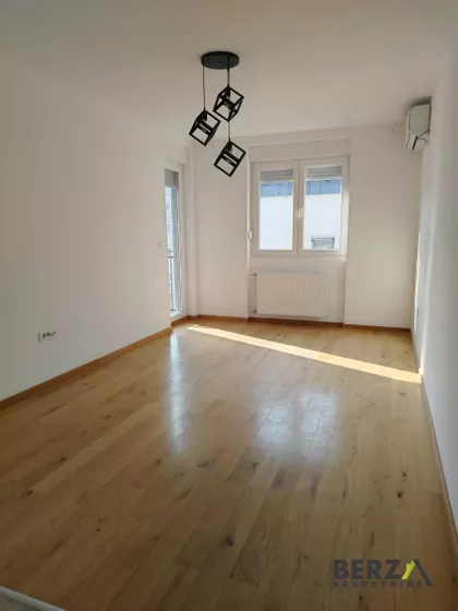 Bulevar Patrijarha Pavla (Somborski Bulevar) | 4zida.rs