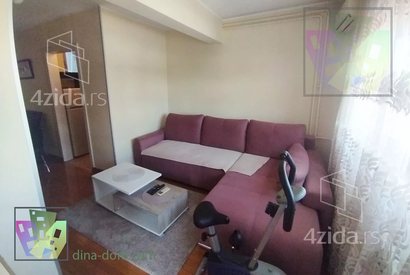 Jednoiposoban stan | 4zida