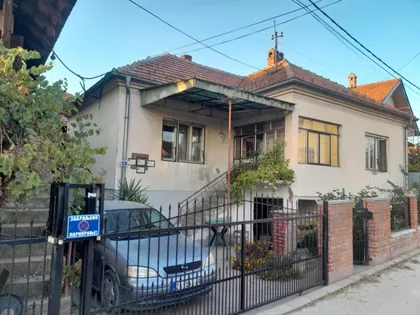 Vinodolska 6 | 4zida.rs
