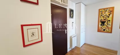 Uroša Martinovića | 4zida.rs