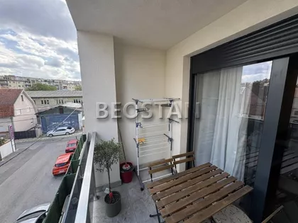 Tošin Bunar | 4zida.rs