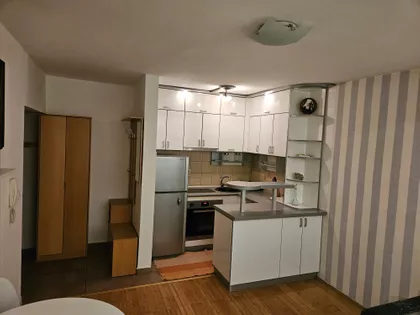 Kneza Mihaila Obrenovića 8 | 4zida.rs