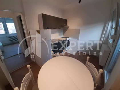 Cara Dušana | 4zida.rs