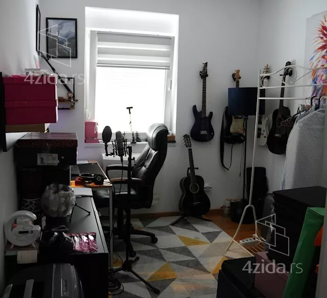 Četvorosoban stan | 4zida