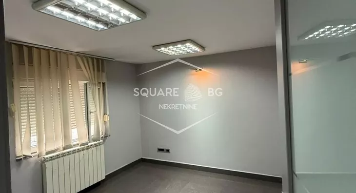 Šestosoban stan | 4zida