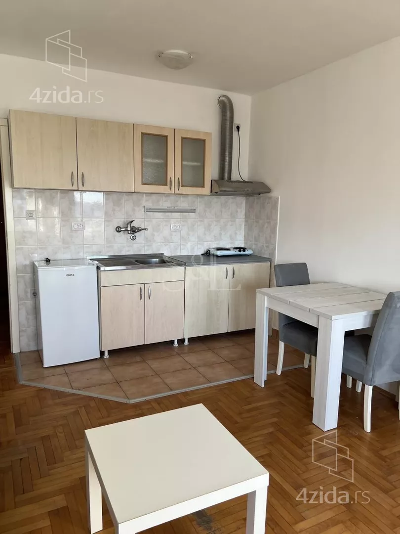 Garsonjera | 4zida
