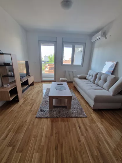 Braće Jovanovića 14 | 4zida.rs