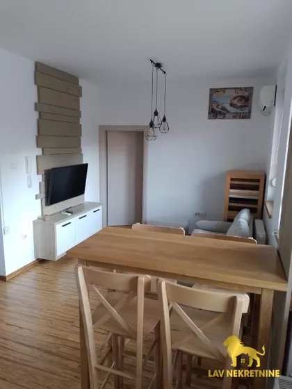 KISAČKA | 4zida.rs