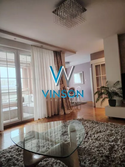 Balzakova | 4zida.rs