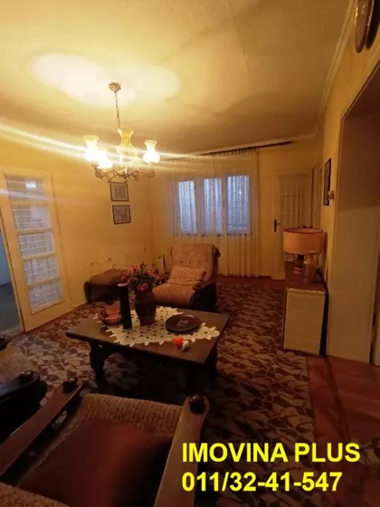 Dobrovoljačaka | 4zida.rs