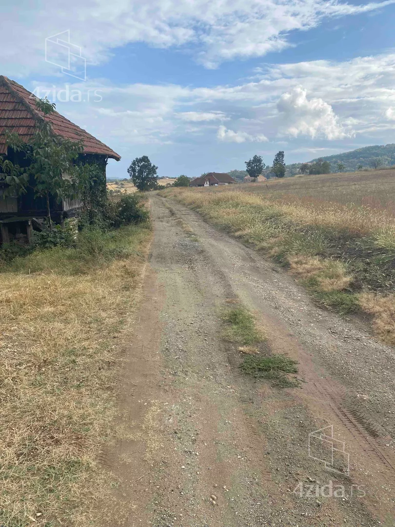 Građevinsko zemljište | 4zida
