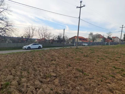 Valovi | 4zida.rs