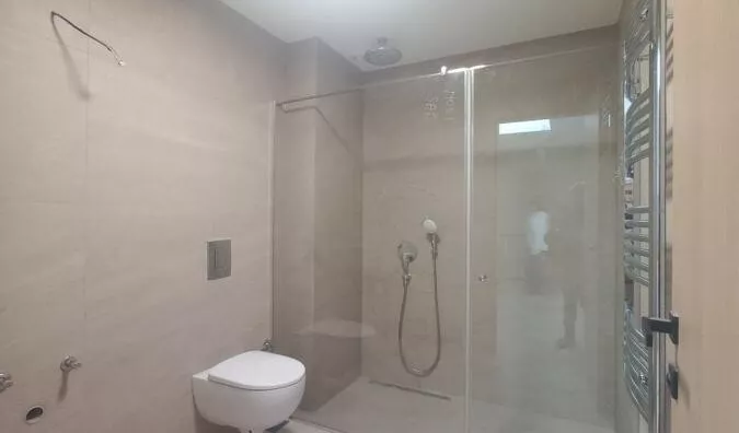 Šestosoban stan | 4zida