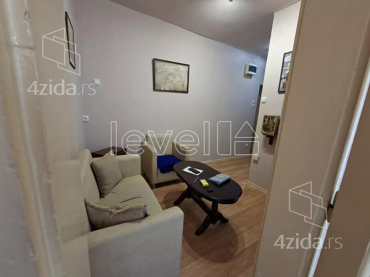 Jednoiposoban stan | 4zida