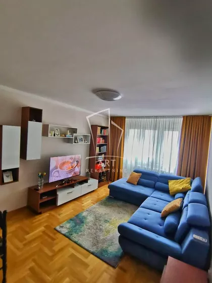 27. marta | 4zida.rs