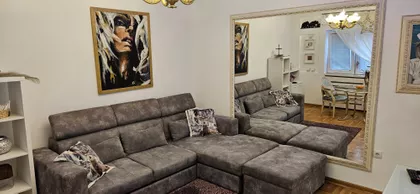 Klinički Centar | 4zida.rs