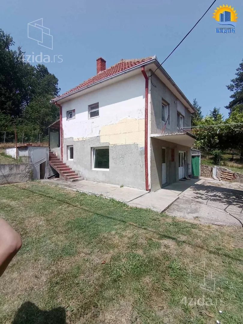 2-etažna kuća | 4zida