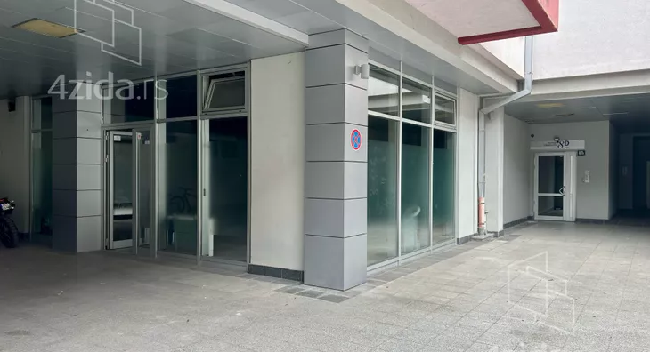 Poslovni prostor | 4zida