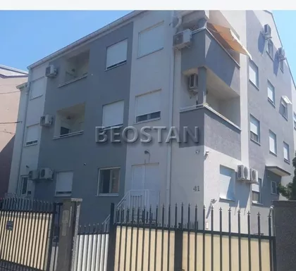 Laze Jovanovica Porcija | 4zida.rs