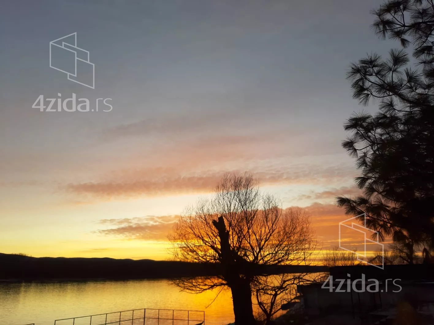 Šestosoban stan | 4zida
