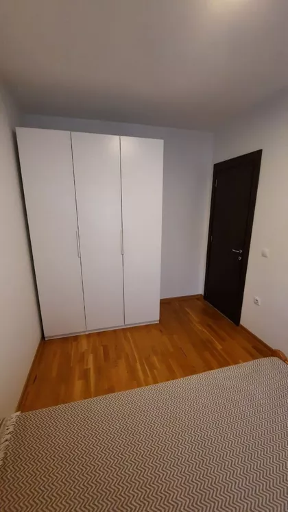 Lončarevo | 4zida.rs