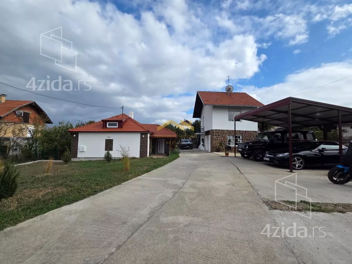 Kuća | 4zida