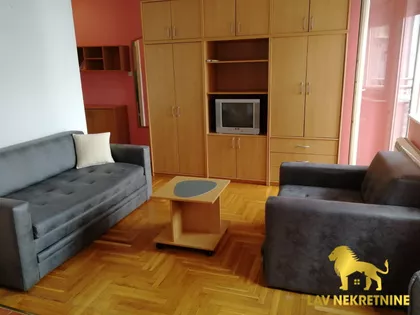 VESELINA MASLEŠE | 4zida.rs