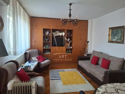 Ščerbinova | 4zida.rs