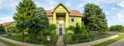 Tuk Ugarnice | 4zida.rs