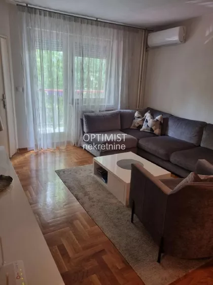 Gramšijeva | 4zida.rs