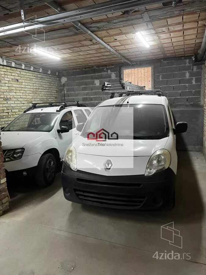 Garaža/Parking | 4zida