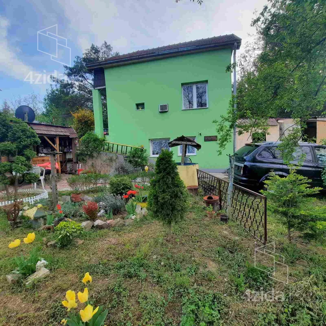 3-etažna kuća | 4zida