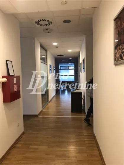 Partizanske avijacije | 4zida.rs