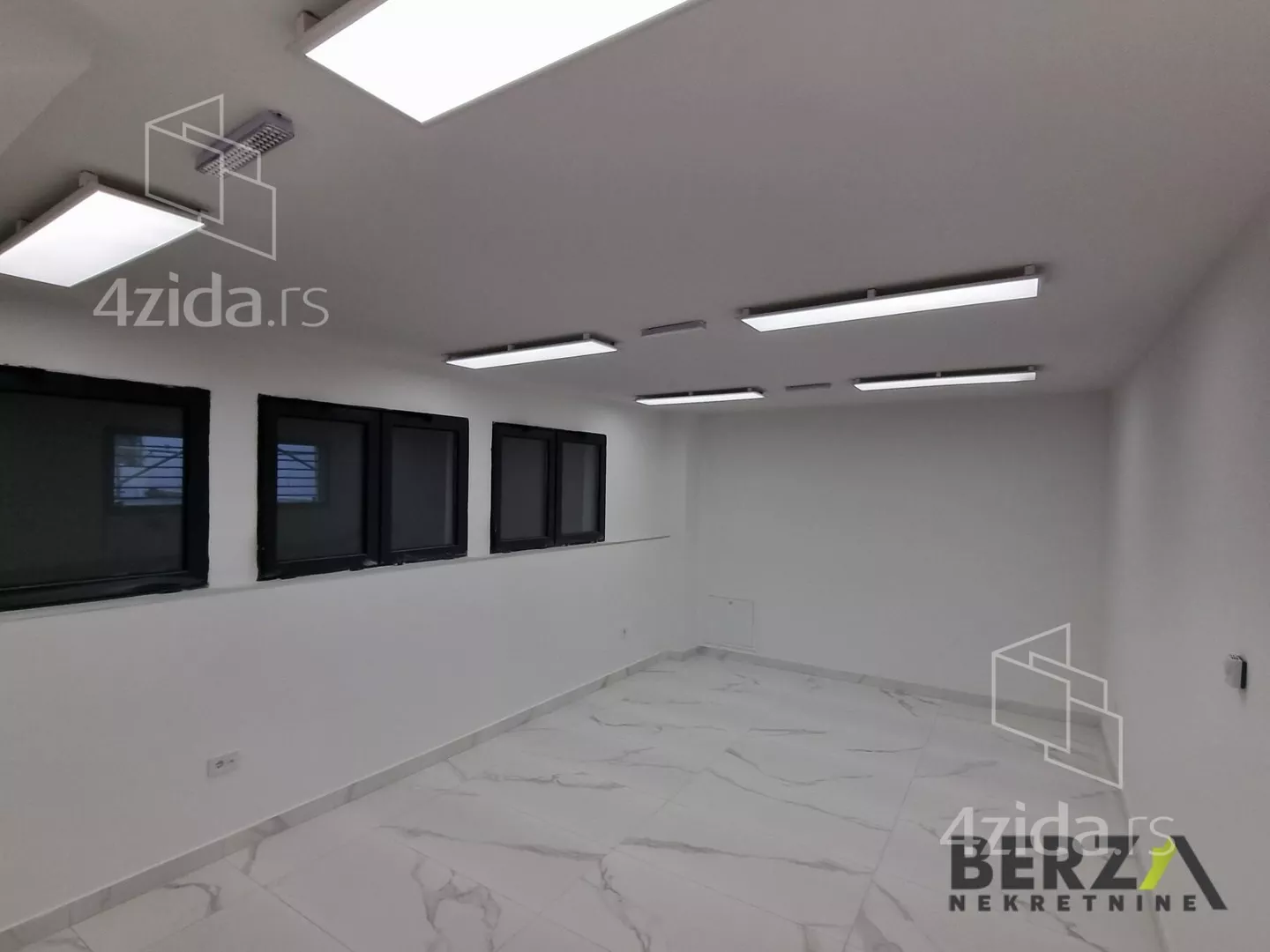 Poslovni prostor | 4zida