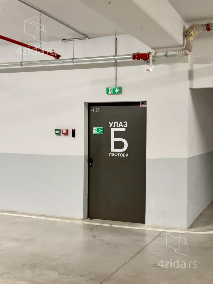Parking | 4zida