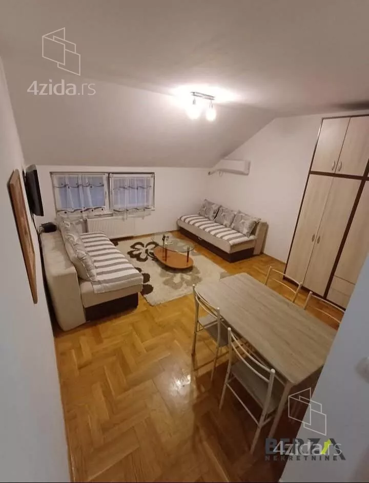 Jednosoban stan | 4zida