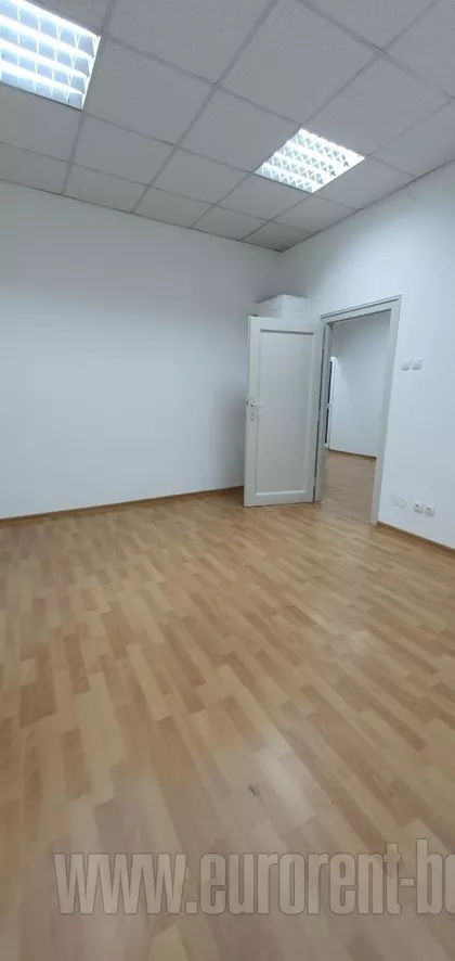 CENTAR | 4zida.rs