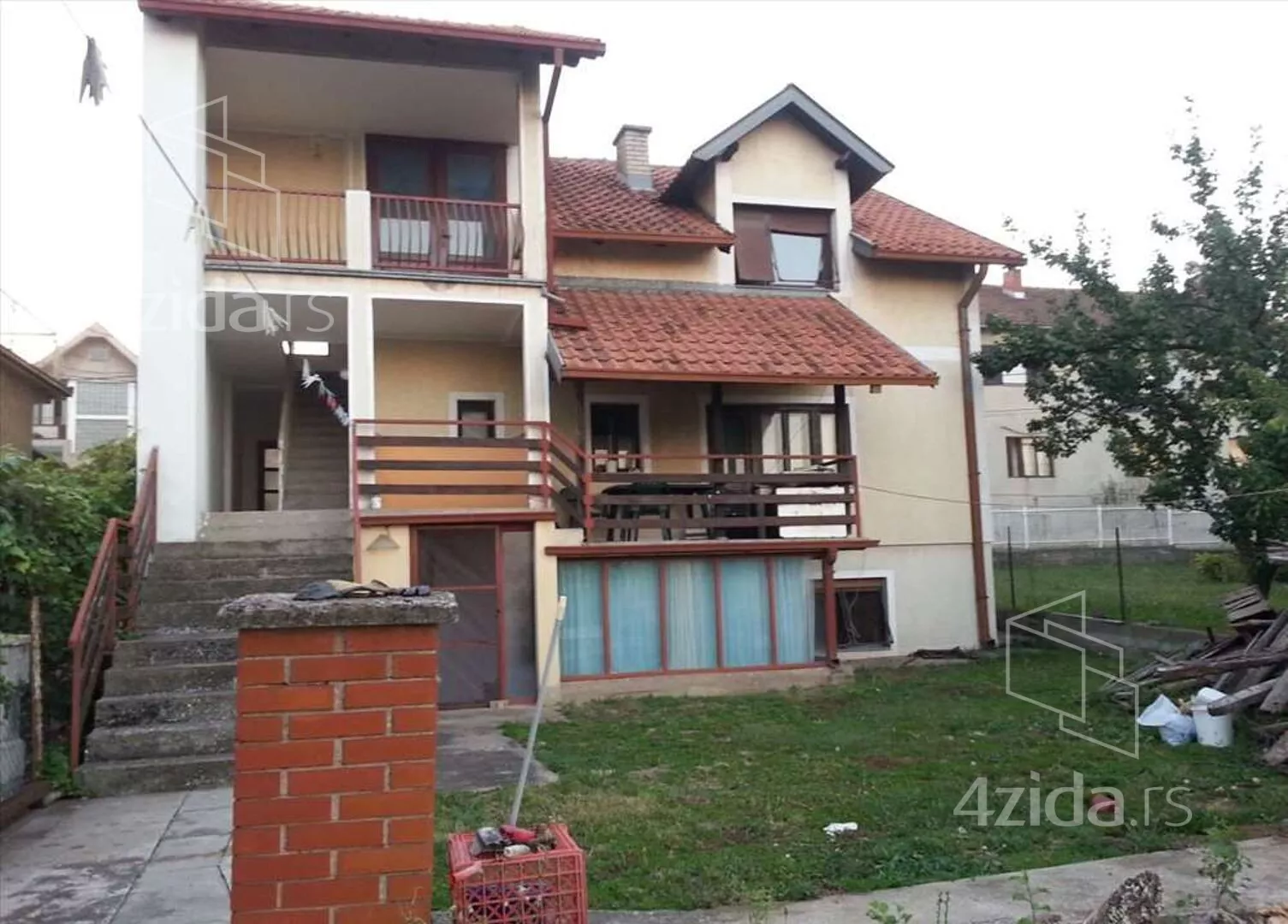 3-etažna kuća | 4zida