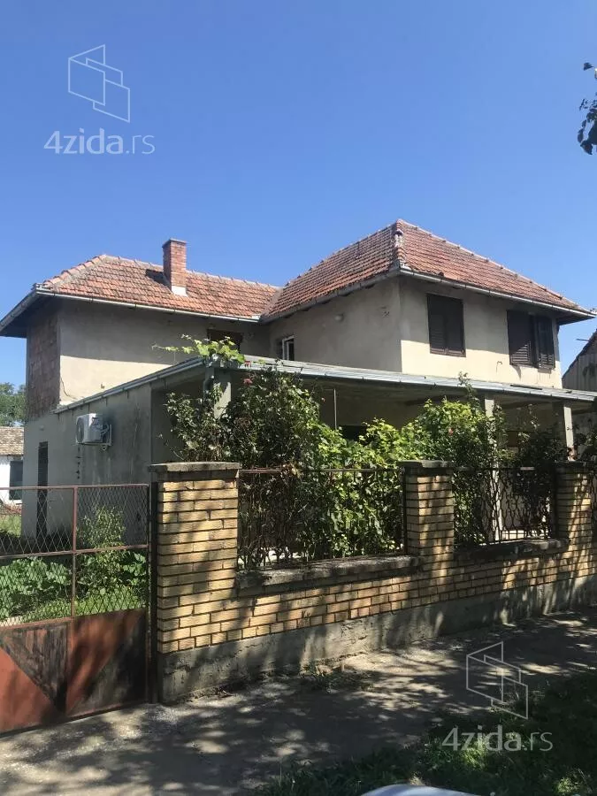 Kuća | 4zida