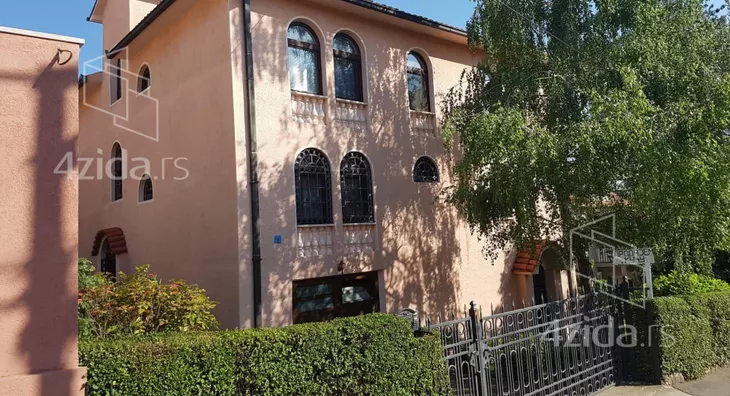 3-etažna kuća | 4zida