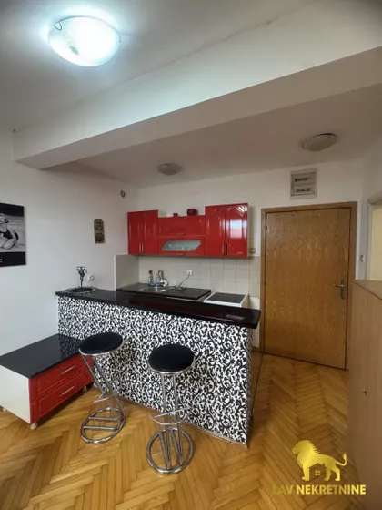 BULEVAR OSLOBOĐENJA | 4zida.rs