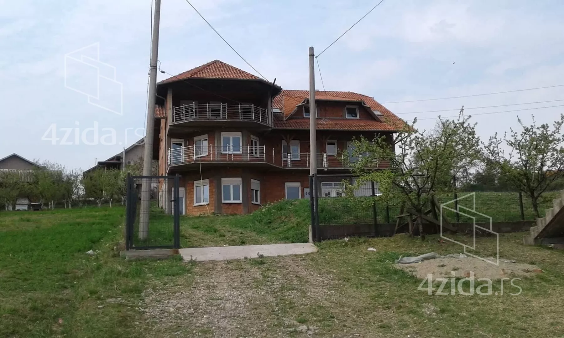 3-etažna kuća | 4zida